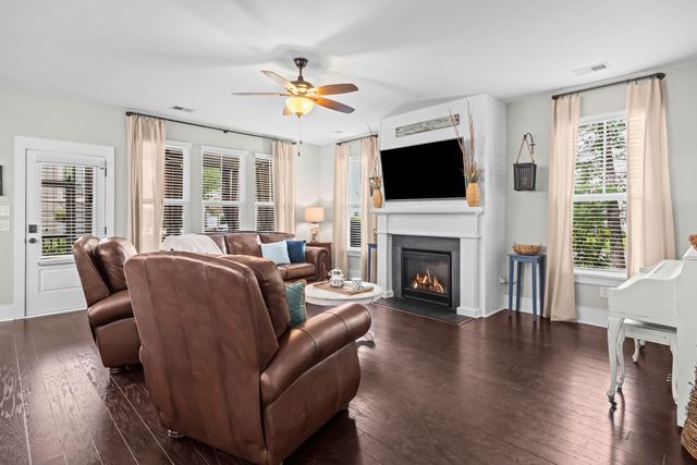251 Ribbon Road, Summerville, SC 29483