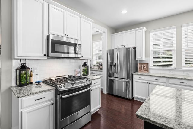 251 Ribbon Road, Summerville, SC 29483
