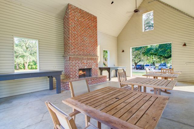 251 Ribbon Road, Summerville, SC 29483