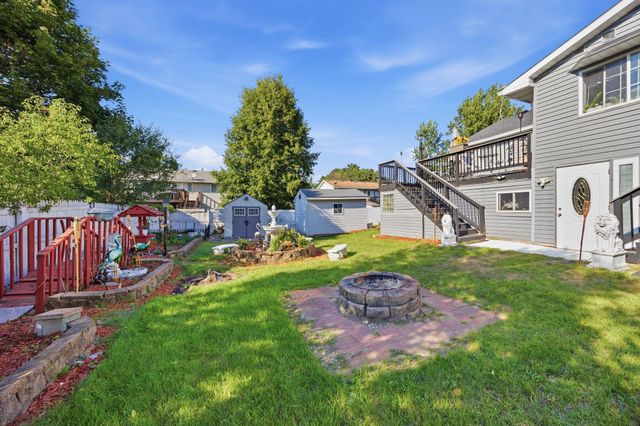 38554 8th Avenue, North Branch, MN 55056
