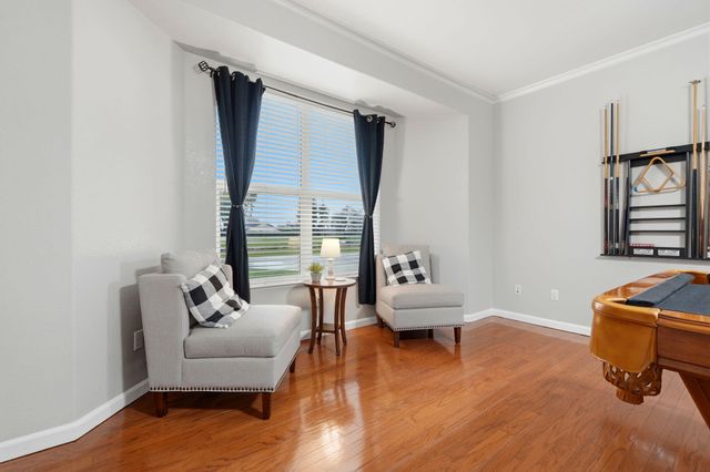 196 Hotchkiss Drive, Lemoore, CA 93245