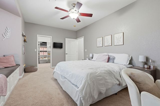 196 Hotchkiss Drive, Lemoore, CA 93245