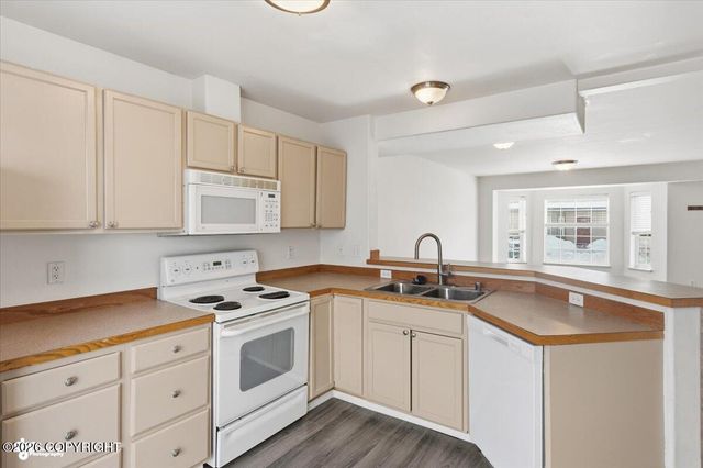 150 Rusty Allen Place, Anchorage, AK 99504