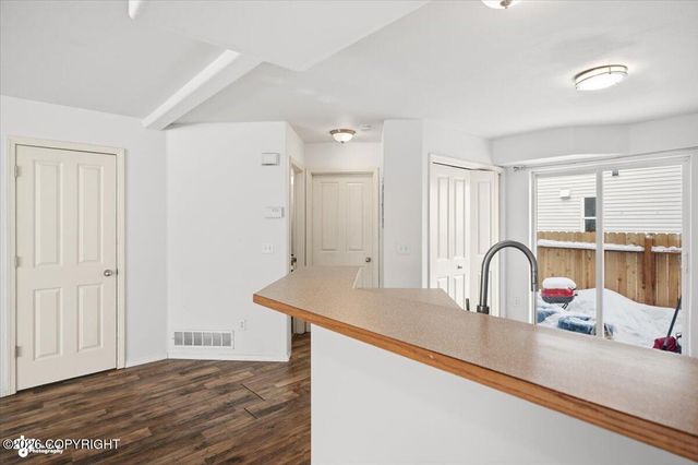 150 Rusty Allen Place, Anchorage, AK 99504