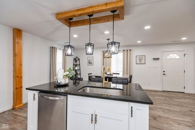 2157 Wallace Avenue, Indianapolis, IN 46218