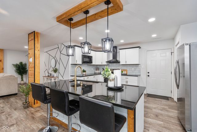 2157 Wallace Avenue, Indianapolis, IN 46218