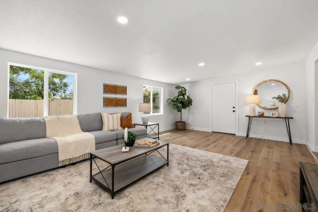 3630 Nassau Dr, San Diego, CA 92115