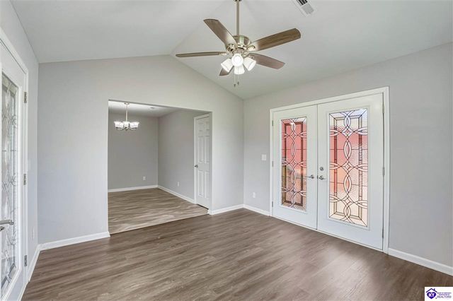 722 Cameron Ridge Road, Shepherdsville, KY 40165