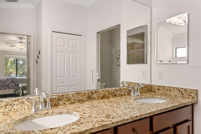 5604 PALMER CIRCLE 206, Lakewood Ranch, FL 34211