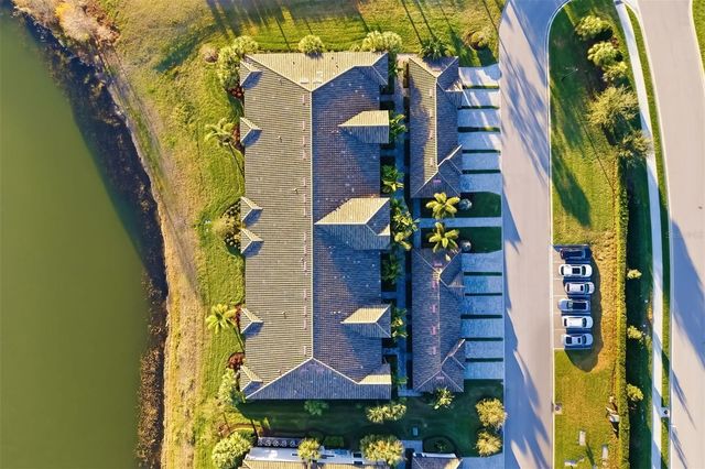 5604 PALMER CIRCLE 206, Lakewood Ranch, FL 34211