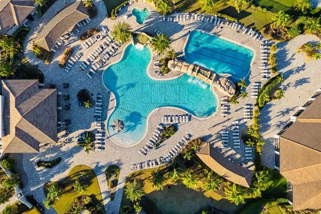 5604 PALMER CIRCLE 206, Lakewood Ranch, FL 34211