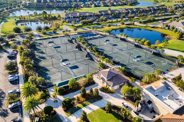 5604 PALMER CIRCLE 206, Lakewood Ranch, FL 34211