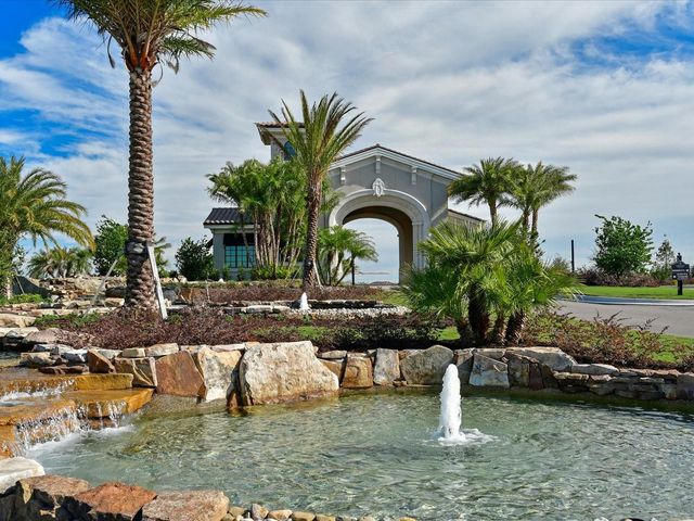 5604 PALMER CIRCLE 206, Lakewood Ranch, FL 34211