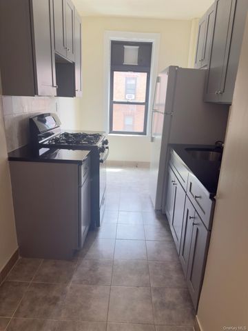 144-44 Sanford Ave, Flushing, NY 11355