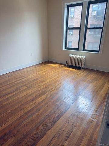 144-44 Sanford Ave, Flushing, NY 11355