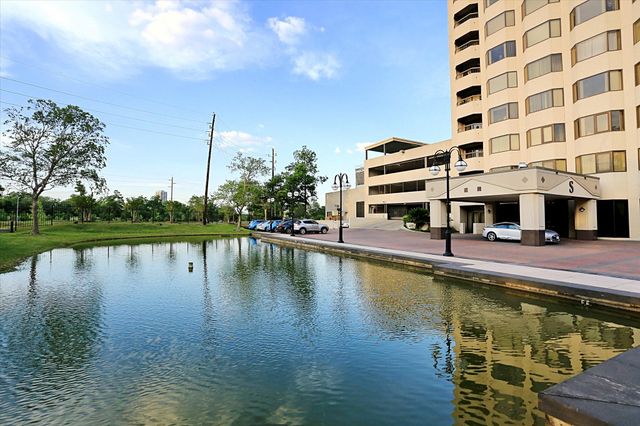 2001 Holcombe Boulevard 1703, Houston, TX 77030