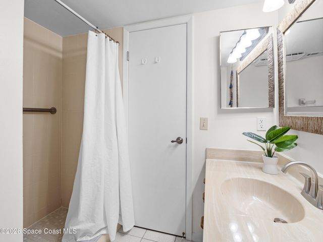 1700 Commodore Boulevard 1303, Cocoa Beach, FL 32931