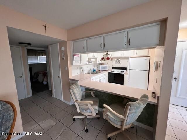 3150 N Atlantic Avenue 23220, Cocoa Beach, FL 32931