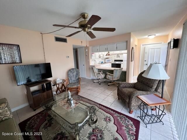 3150 N Atlantic Avenue 23220, Cocoa Beach, FL 32931