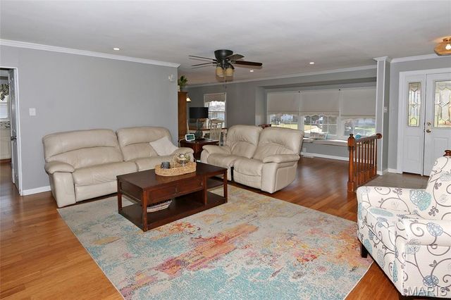 16 Atwater Drive, St Peters, MO 63376