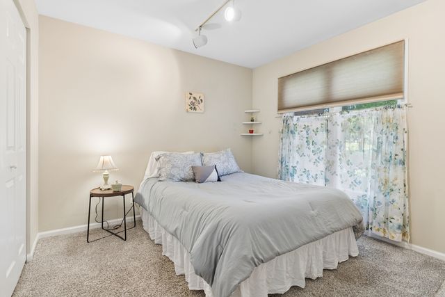 503 Country Lane, Des Plaines, IL 60016