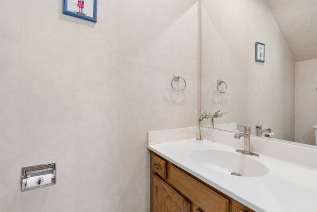 503 Country Lane, Des Plaines, IL 60016