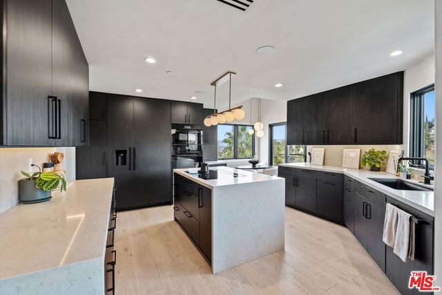 3656 Avenida Del Sol, Studio City, CA 91604