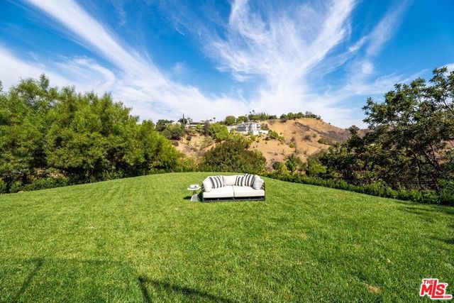 3656 Avenida Del Sol, Studio City, CA 91604