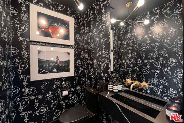 3656 Avenida Del Sol, Studio City, CA 91604