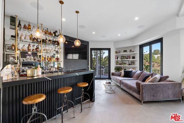 3656 Avenida Del Sol, Studio City, CA 91604