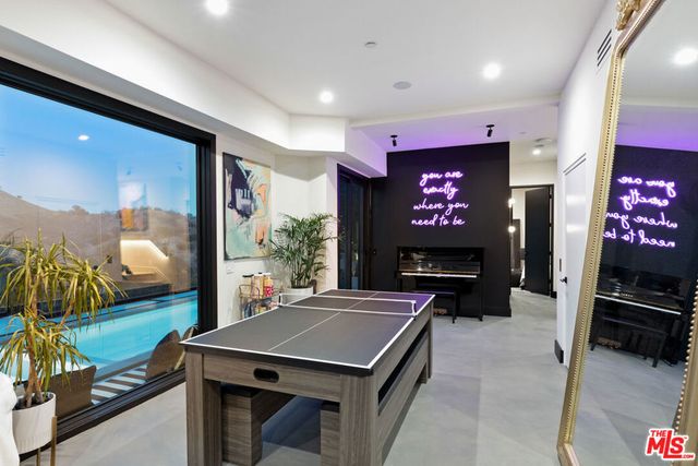 3656 Avenida Del Sol, Studio City, CA 91604