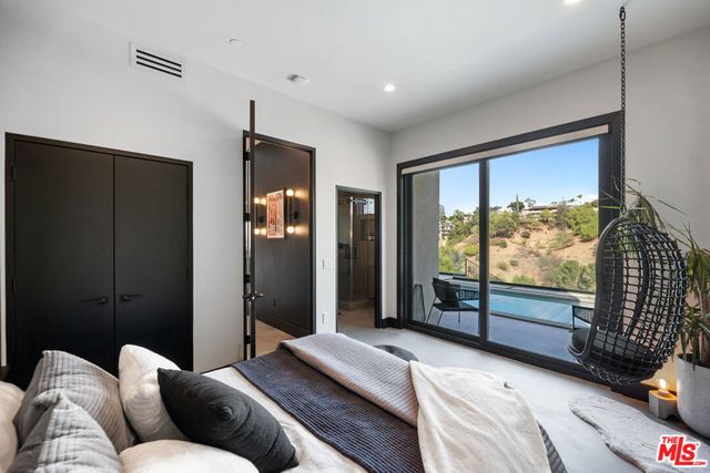 3656 Avenida Del Sol, Studio City, CA 91604