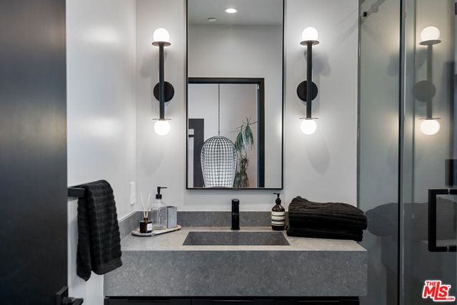 3656 Avenida Del Sol, Studio City, CA 91604