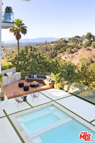3656 Avenida Del Sol, Studio City, CA 91604