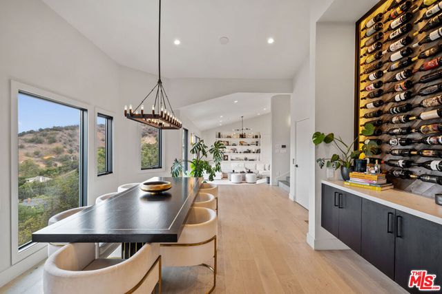 3656 Avenida Del Sol, Studio City, CA 91604