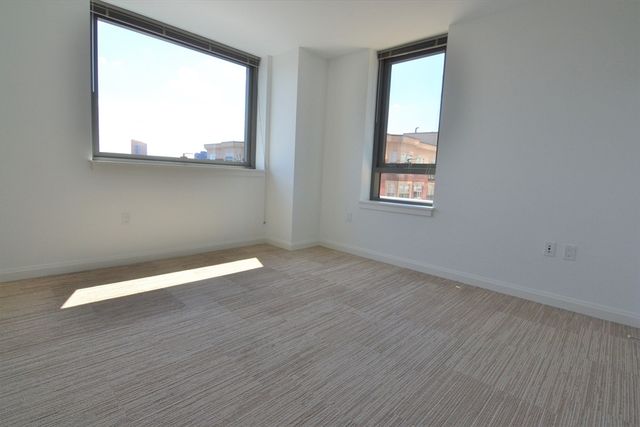 1282 Boylston St 604, Boston, MA 02215