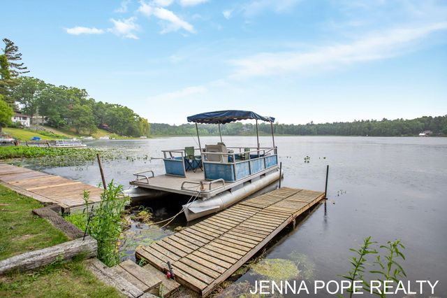 3860 Wilson Beach Road, Twin Lake, MI 49457
