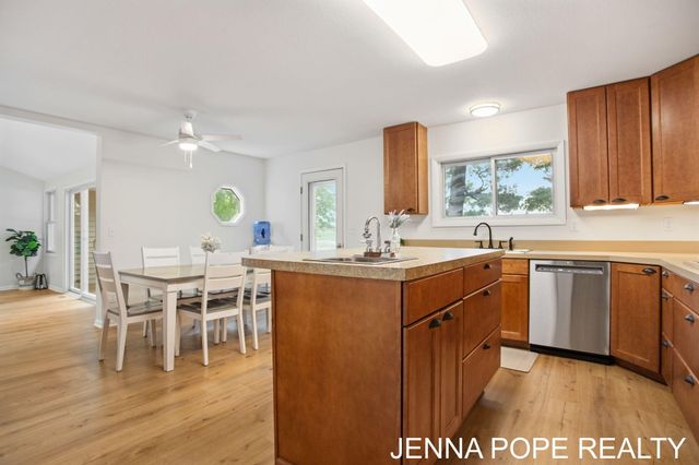 3860 Wilson Beach Road, Twin Lake, MI 49457