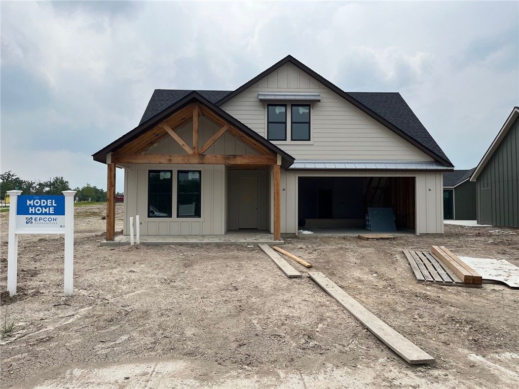 4064 Lakeside Club Drive, College Station, TX 77845