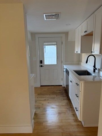 244 Main St 2, North Andover, MA 01845