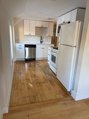 244 Main St 2, North Andover, MA 01845