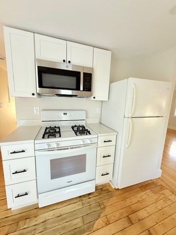 244 Main St 2, North Andover, MA 01845