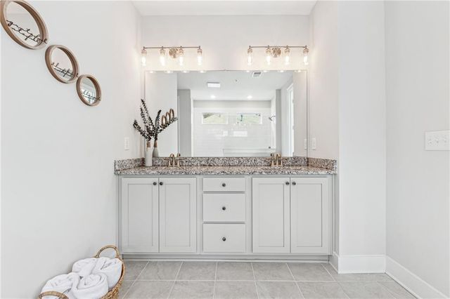 204 Floral Valley Drive, Woodstock, GA 30188