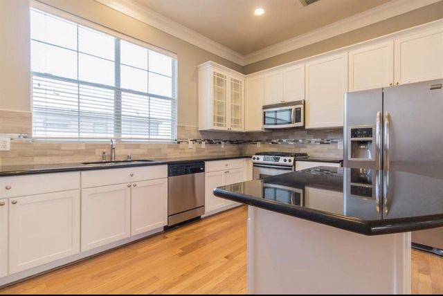 5918 Kansas Street B, Houston, TX 77007