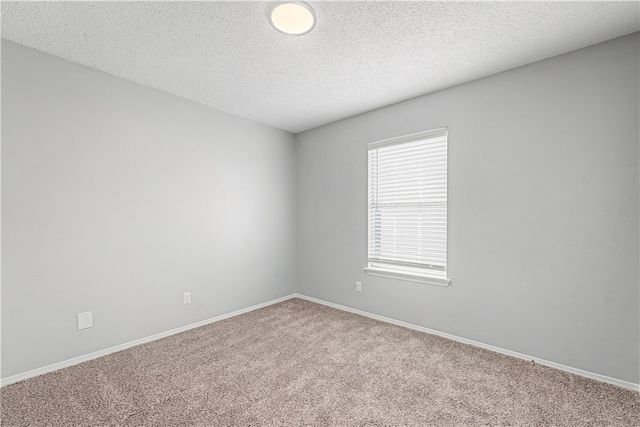 4378 W Thrasher Drive, Fayetteville, AR 72704