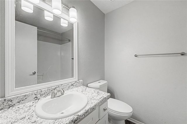 4378 W Thrasher Drive, Fayetteville, AR 72704