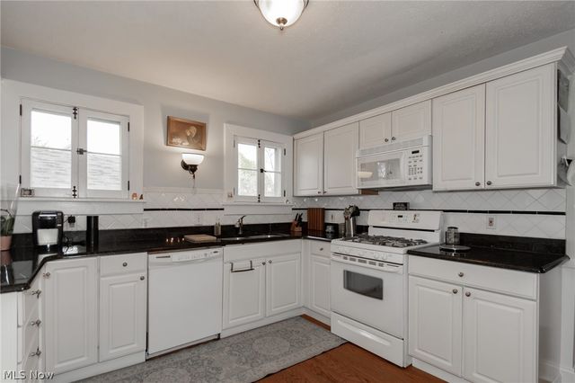 4516 Wood Street, Willoughby, OH 44094
