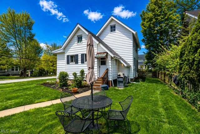 4516 Wood Street, Willoughby, OH 44094