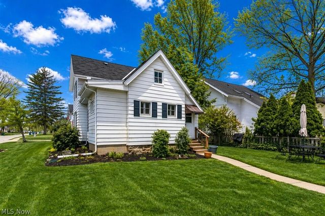 4516 Wood Street, Willoughby, OH 44094