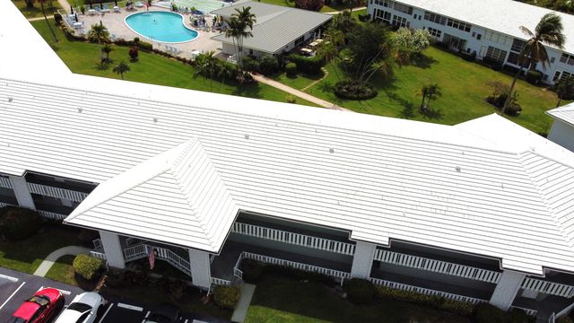 5540 N Ocean Boulevard 110, Ocean Ridge, FL 33435